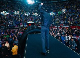 Eden Muñoz reúne a 80 mil personas en dos noches en la Plaza de Toros México
